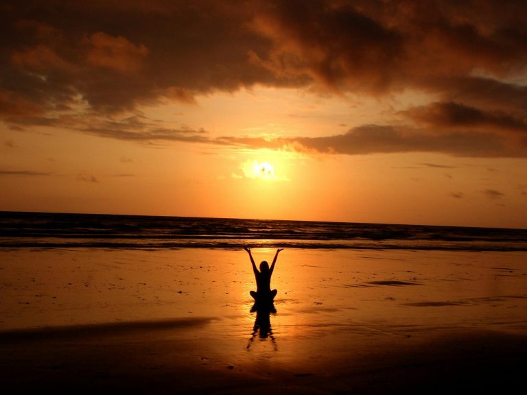 Grounding Techniques for Sleep: Evidence-Based Methods to Calm Your Mind at Bedtime